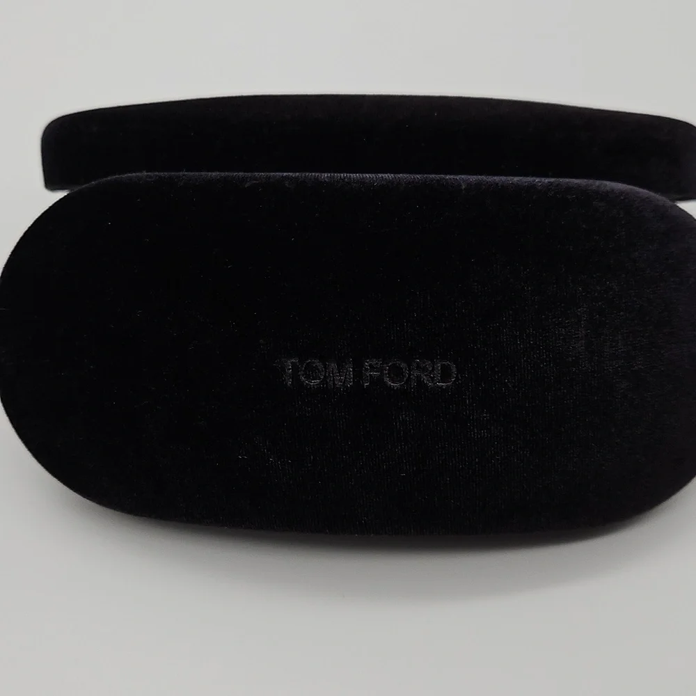 Tom Ford Dark Frame Sunglasses with Case - Picture 5 of 7